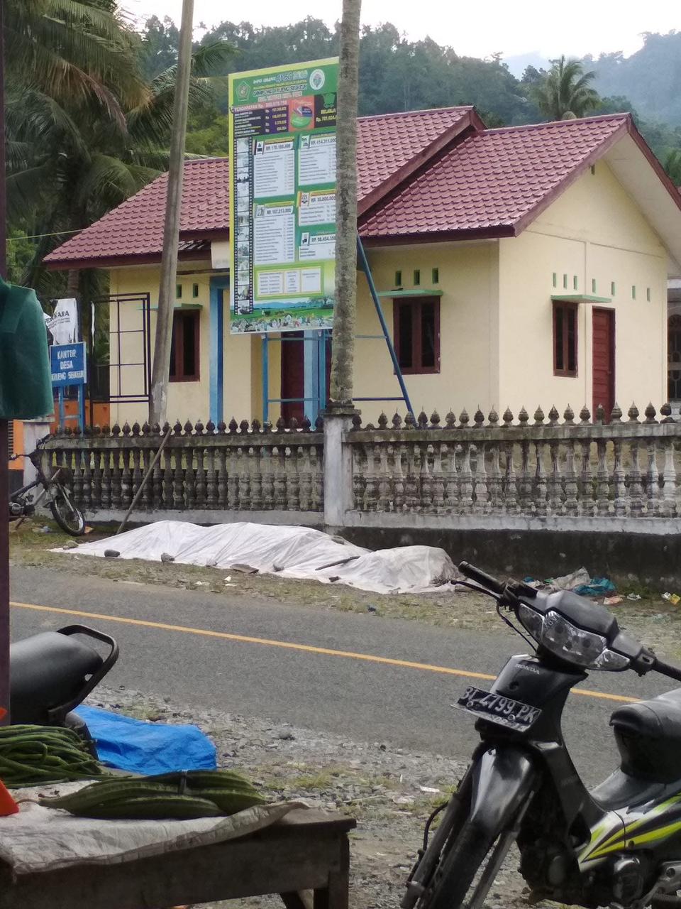 kantor kepala desa