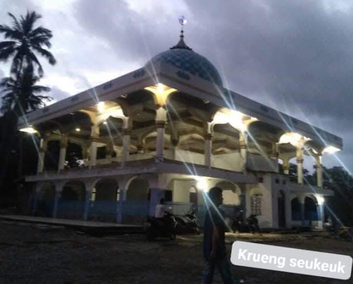 mesjid gampong krueng seukeuk